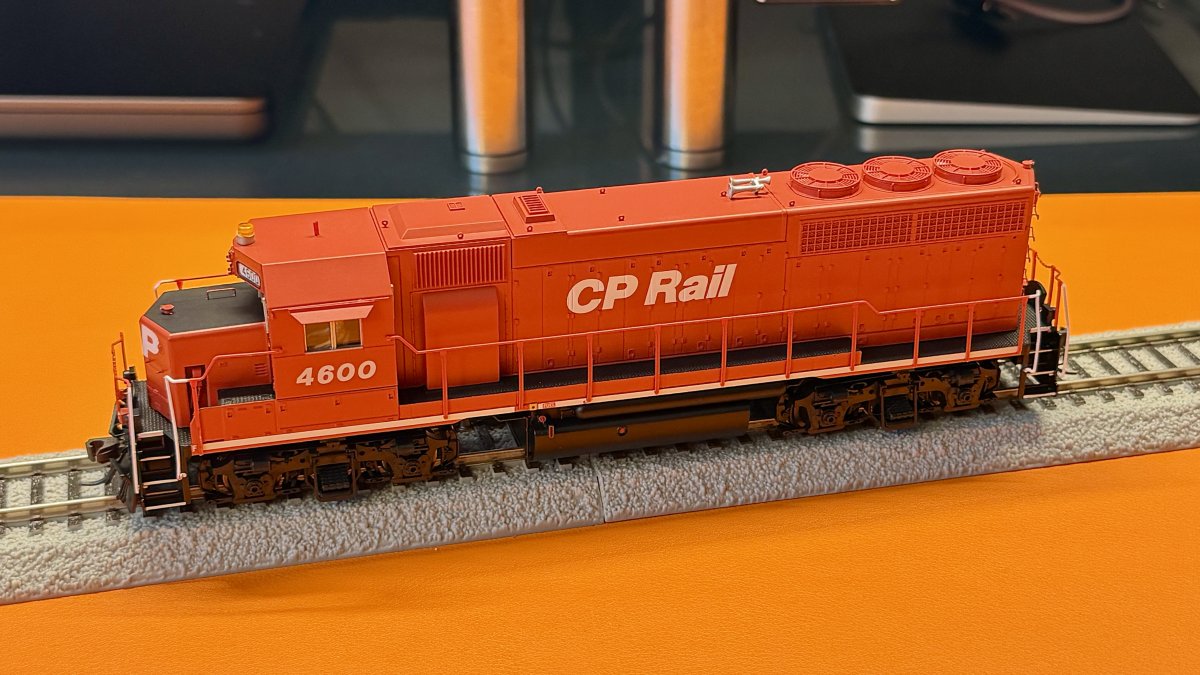 CP Rail GP40