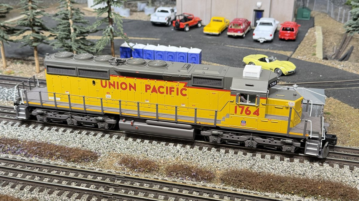 UP SD40-2