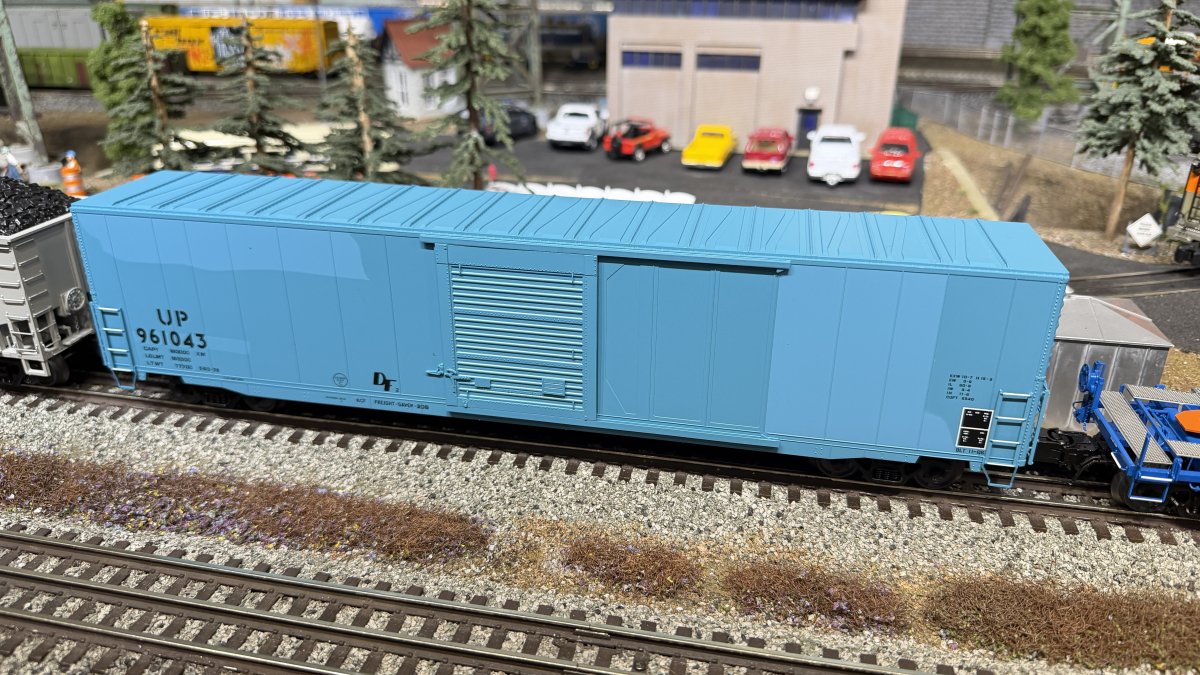 Union Pacific (ex-Rock) Modern O 60' Auto Parts Box Car