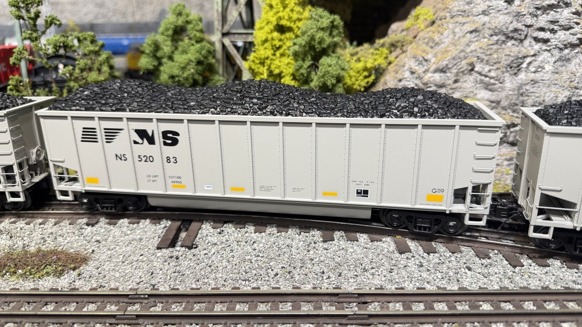 Norfolk Southern (Horsehead) Coalporter 4-pack