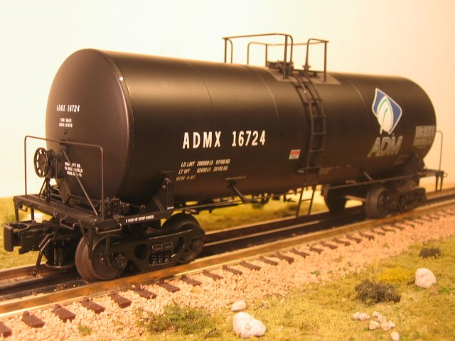 ADM 17,600 Gallon Corn Syrup Tank Car #16724