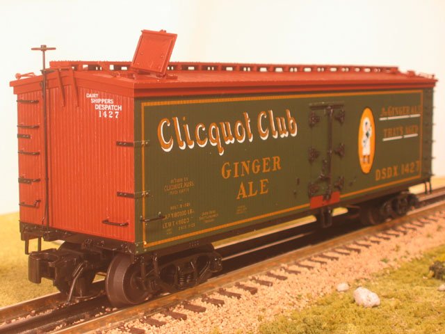 Clicquot Club 40' Wood Reefer Car #1427 (Exclusive for 2007 Golden Spike Club)