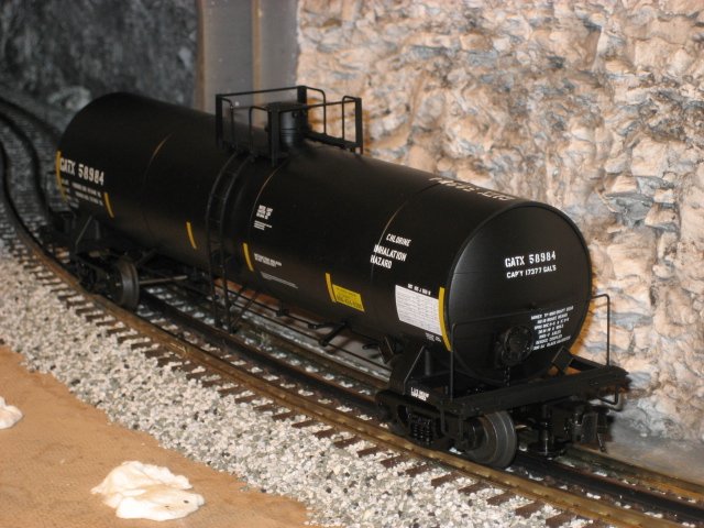 GATX (w/Conspicuity Stripes) 17,360 Gallon Tank Car #58984