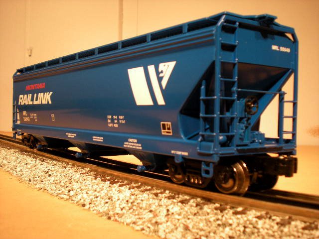 K-line by Lionel Montana Rail Link 3-bay Modern Hopper #50049