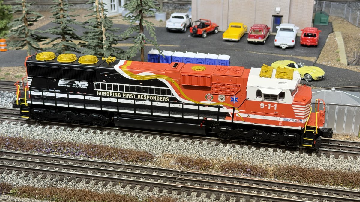 NS 1st Responders SD60E