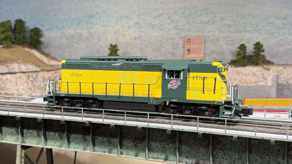 Chicago & North Western Torpedo GP9