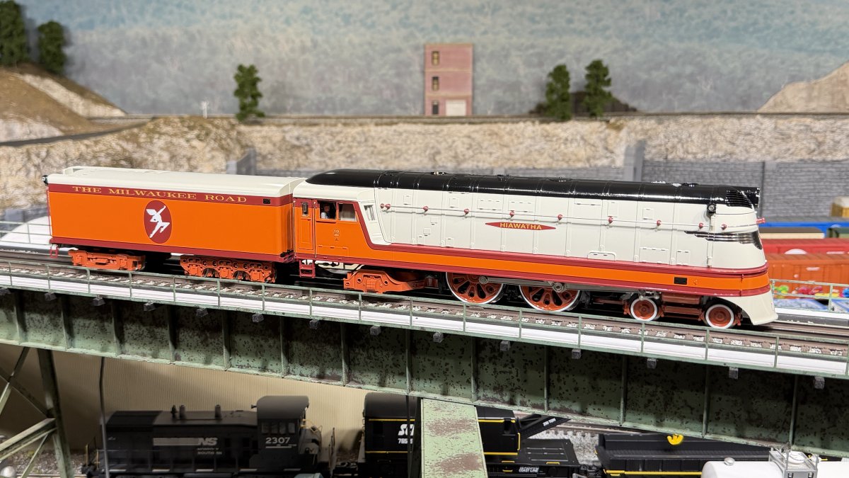 Milwaukee Road Hiawatha
