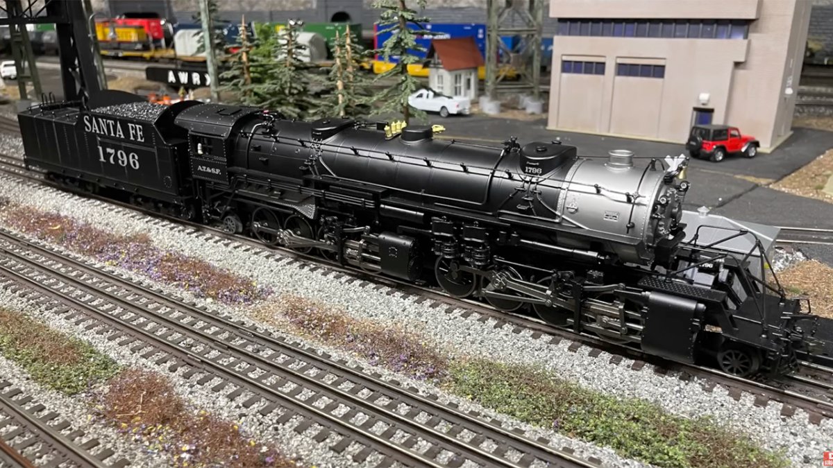 Santa Fe 2-8-8-2