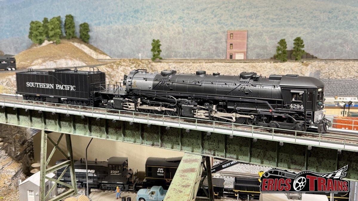 Southern Pacific AC-12 Cab Forward 4-8-8-2