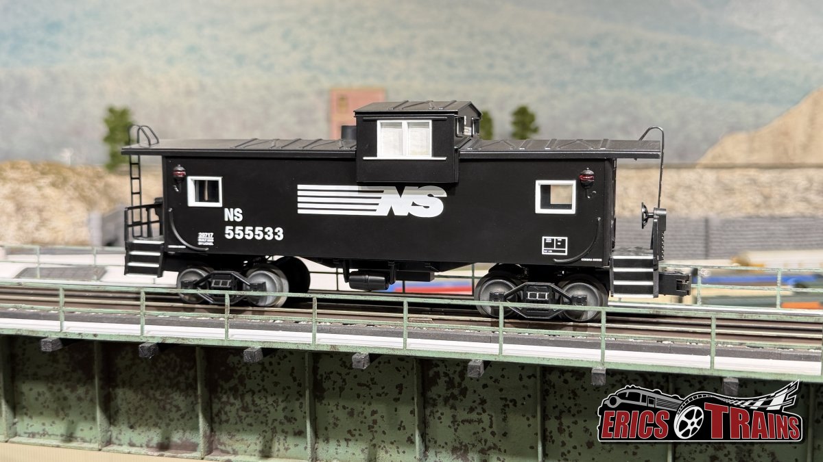 Norfolk Southern Extended Vision Caboose