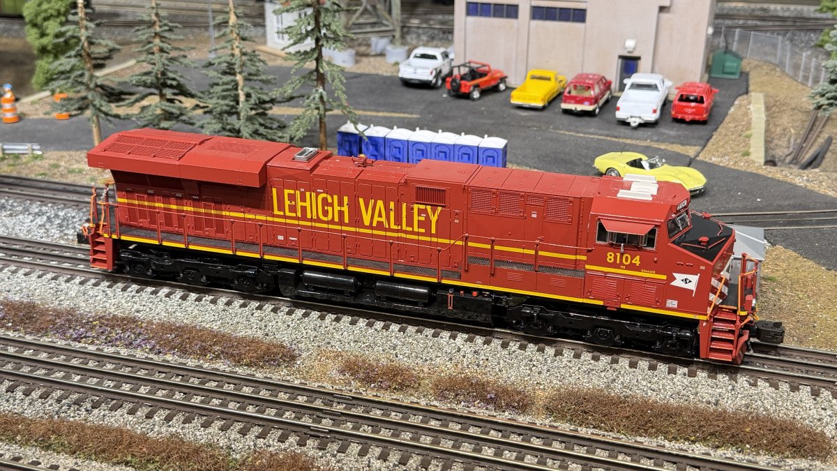 Heritage Lehigh Valley ES44AC