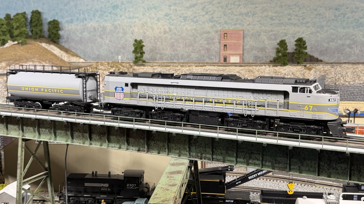 UP Veranda Turbine Greyhound