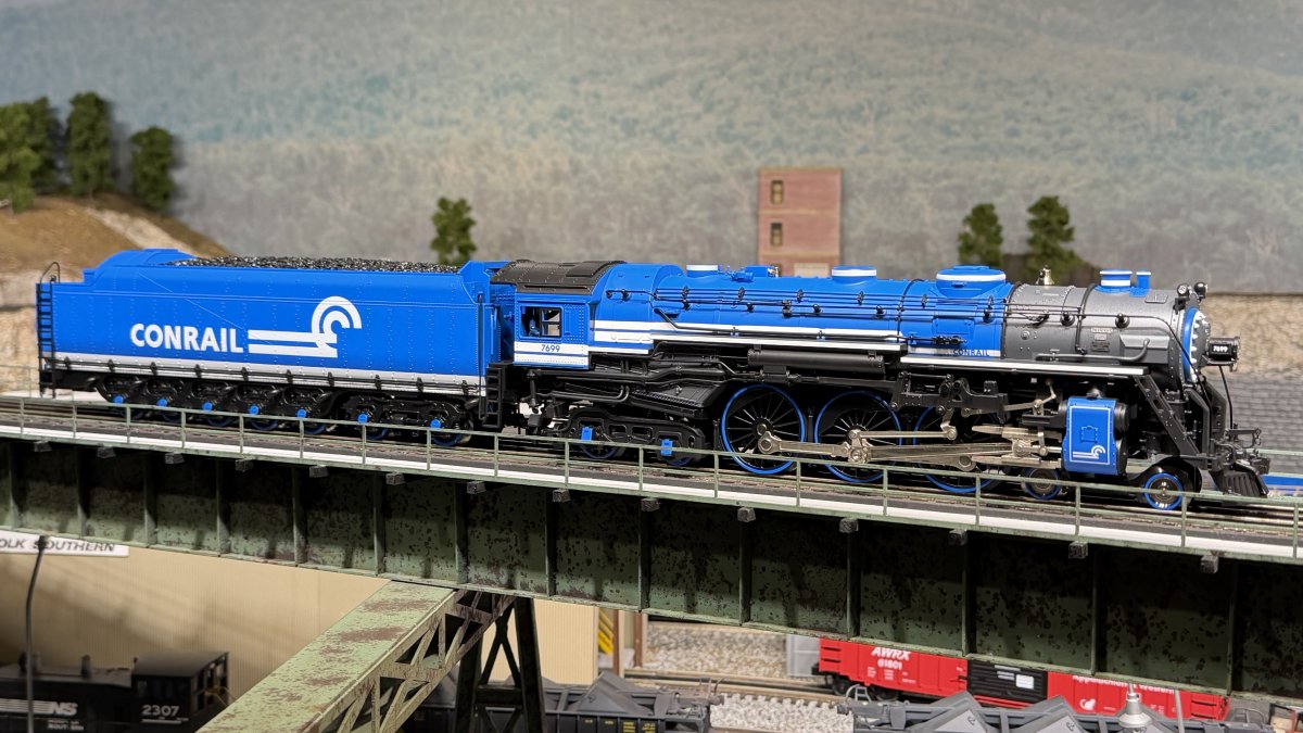 Brady's Trains Vision Conrail Hudson