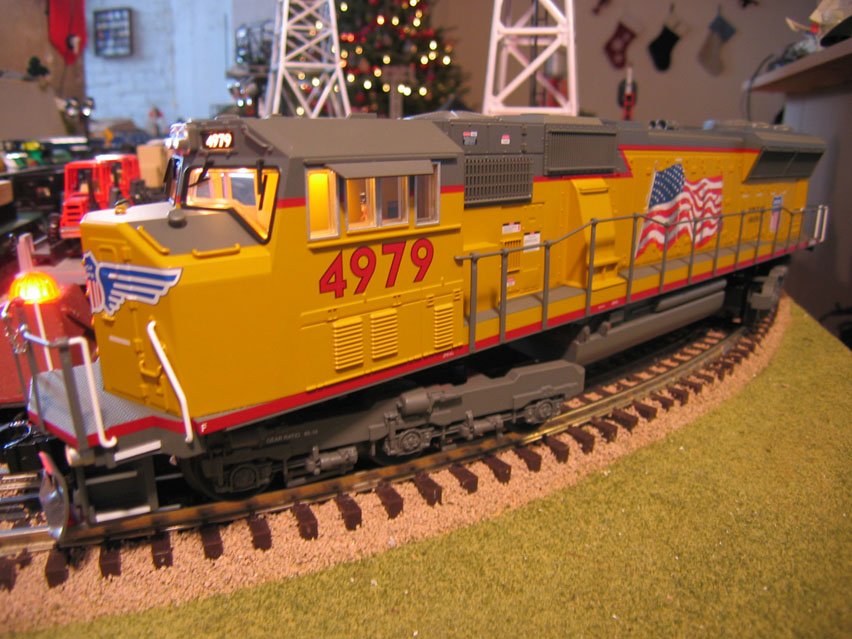 Union Pacific SD-70MAC Diesel Engine w/TMCC