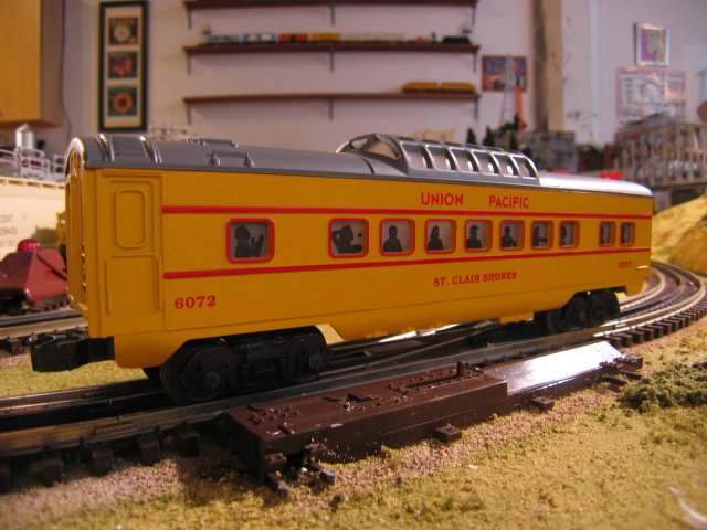 Union Pacific "St. Clair Shores" Vista Dome Car (6072)