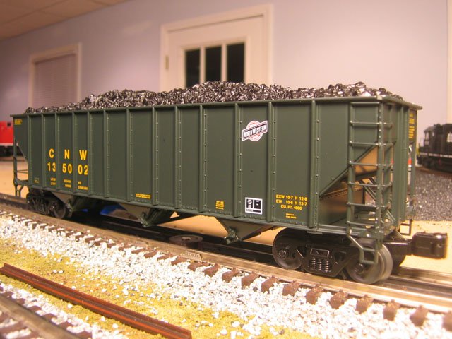 Chicago & Northwestern 3-bay Hopper #135002