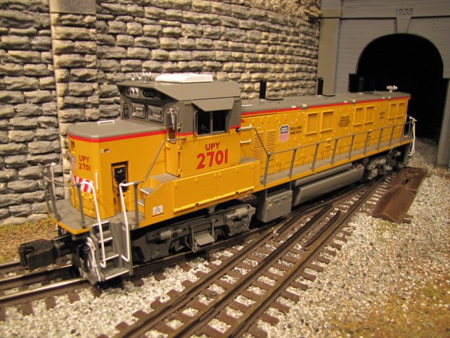 Vision Line Union Pacific #2701 3GS21B Genset Switcher