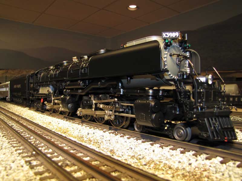 Vision Line Union Pacific 4-6-6-4 Challlenger
