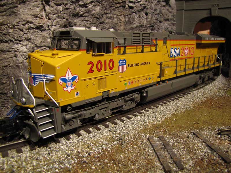 Union Pacific Boy Scouts 100th Anniversary ES44AC Diesel Engine