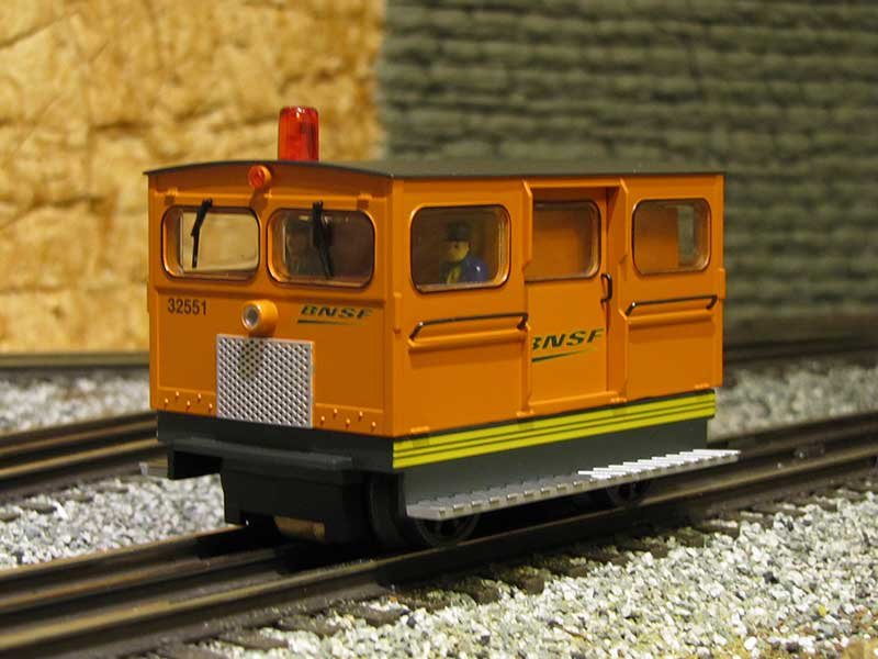 BNSF TMCC Speeder