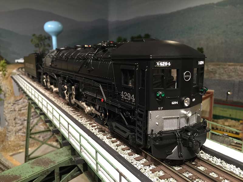 Southern Pacific AC-12 Cab Forward 4-8-8-2 #4294