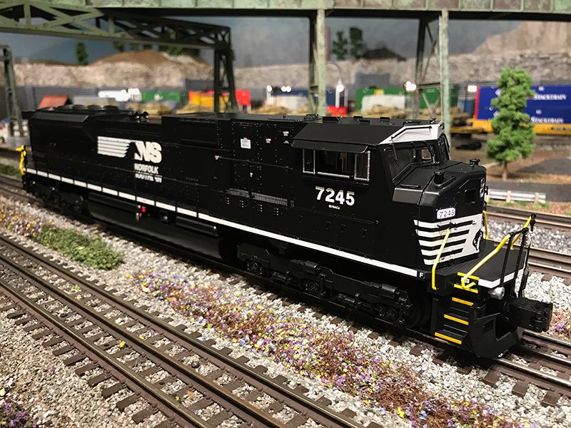Norfolk Southern SD90MAC #7245