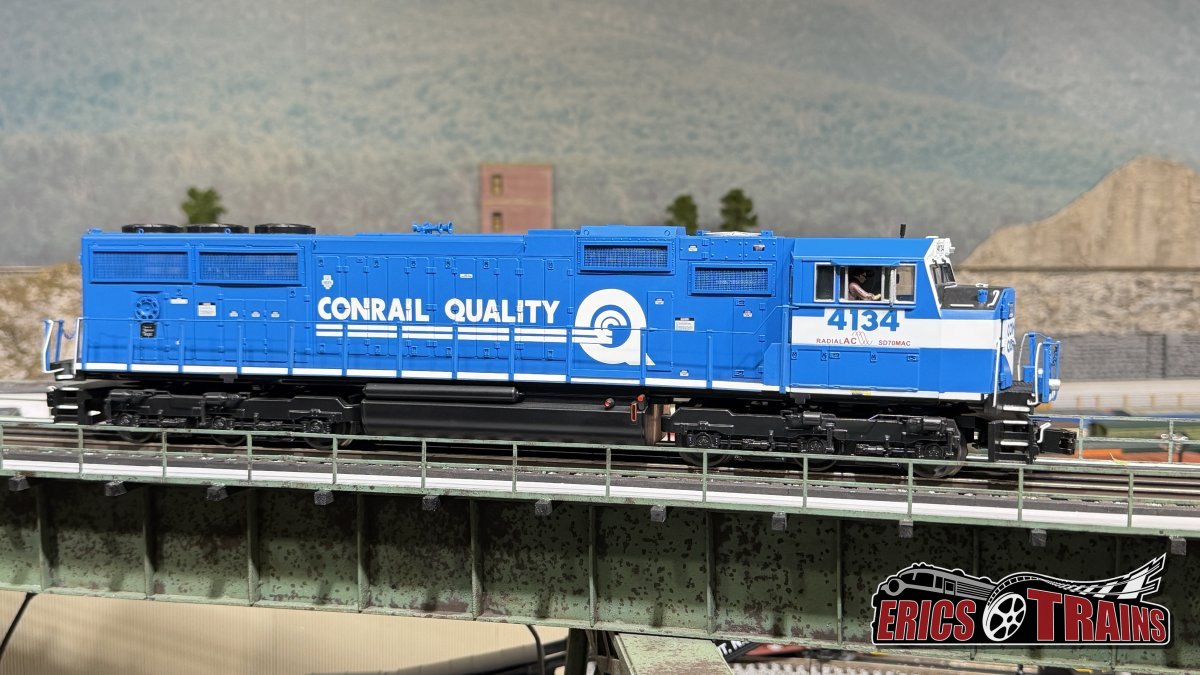 Conrail SD70Mac Diesel Engine w/Proto-Sound 2.0
