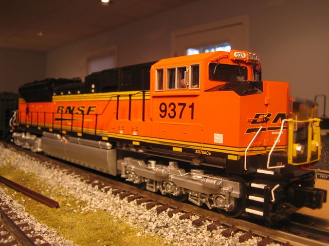 BNSF SD70ACe Diesel Engine w/Proto-Sound 2.0