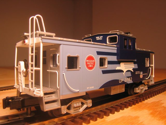 Heritage Set Extended Vision Caboose
