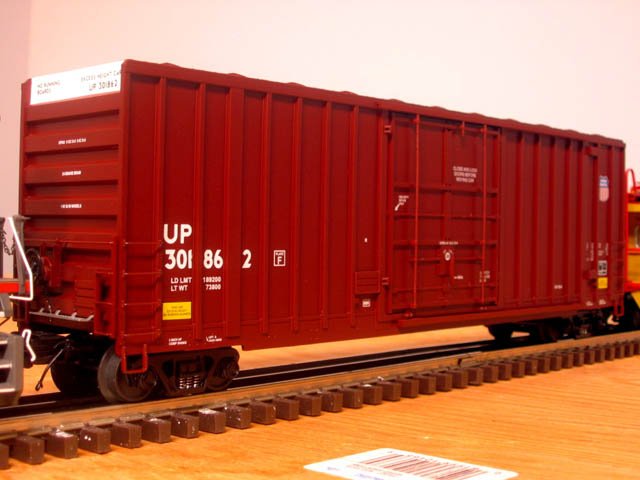 Union Pacific Heritage Set 50' Hi-Cube Box Car