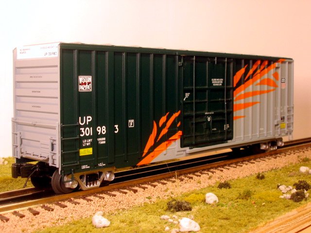 Western Pacific Heritage Set 50' Hi-Cube Box Car