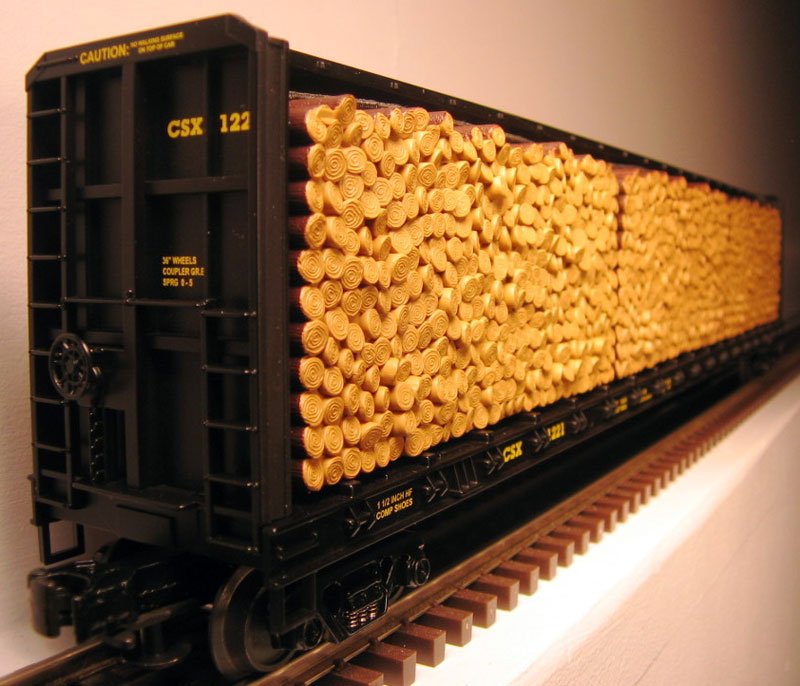 CSX Center Bean Flat Car w/Log Load