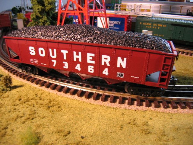 Southern 4 Bay Hopper w/Coal Load (#2)