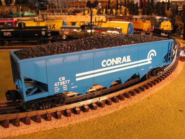 Conrail Hopper Car w/Operating Coal Load