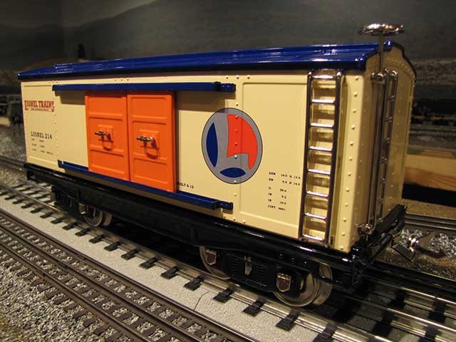 Lionel Corporate Tinplate Stardard Gauge No. 214 Box Car (MTHRRC 2012)