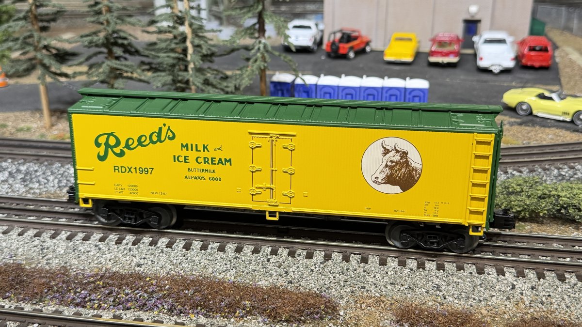Reed's Dairy Refrigerator
