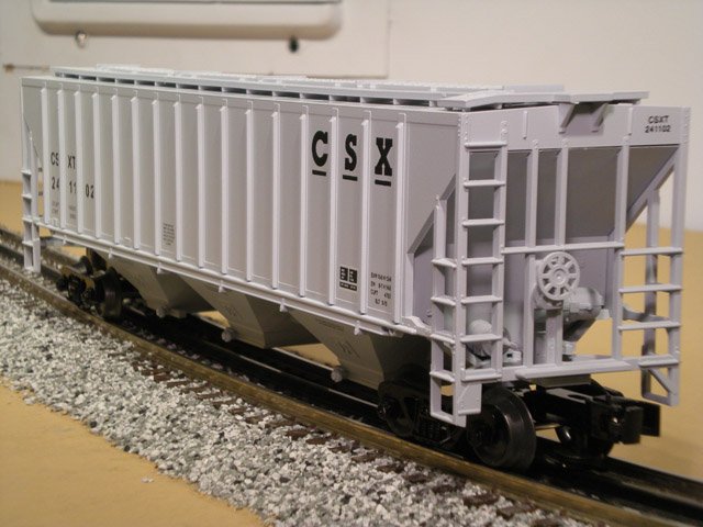 CSX PS-2 Central Discharge Grain Hopper #241102