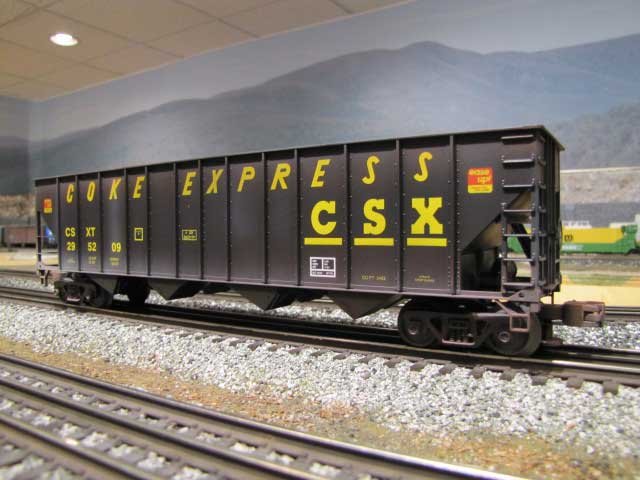 CSX 4-Bay High Side Hopper - Coke Express #295209